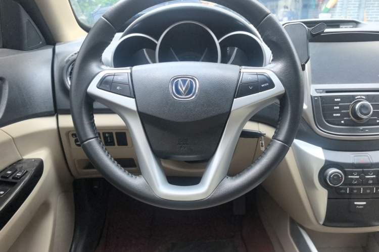 Used CHANGAN Eado 2014 1.6L Manual Luxury Model Steering Wheel