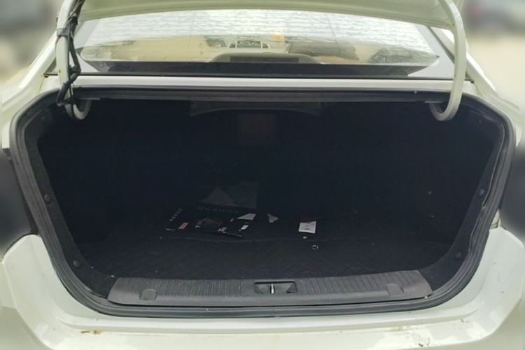 Used CHANGAN Eado 2014 1.6L Automatic Luxury Model Trunk