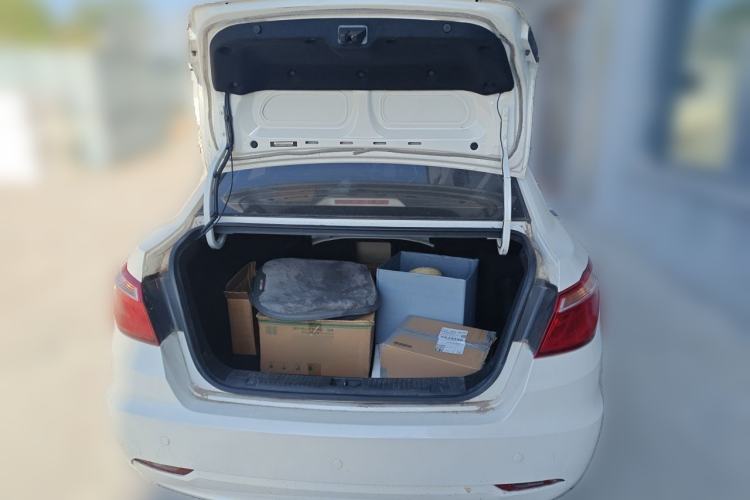 Used CHANGAN Eado 2014 1.6L Manual Luxury Model Trunk