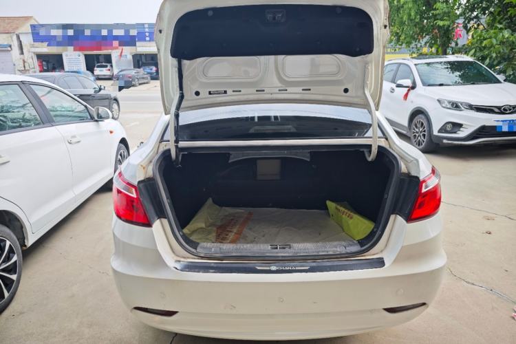 Used CHANGAN Eado 2014 1.6L Automatic Luxury Model Trunk