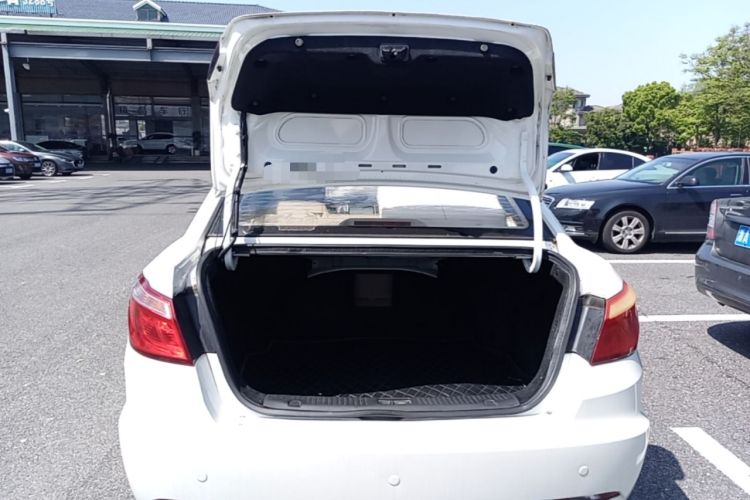 Used CHANGAN Eado 2014 1.6L Automatic Luxury Model Trunk