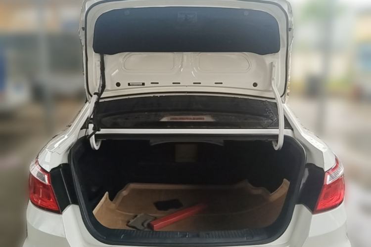 Used CHANGAN Eado 2014 1.6L Manual Luxury Model Trunk