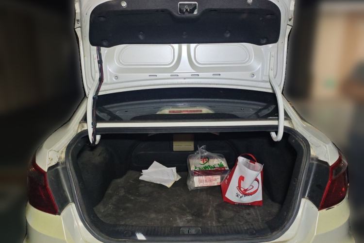 Used CHANGAN Eado 2014 1.6L Manual Luxury Model Trunk