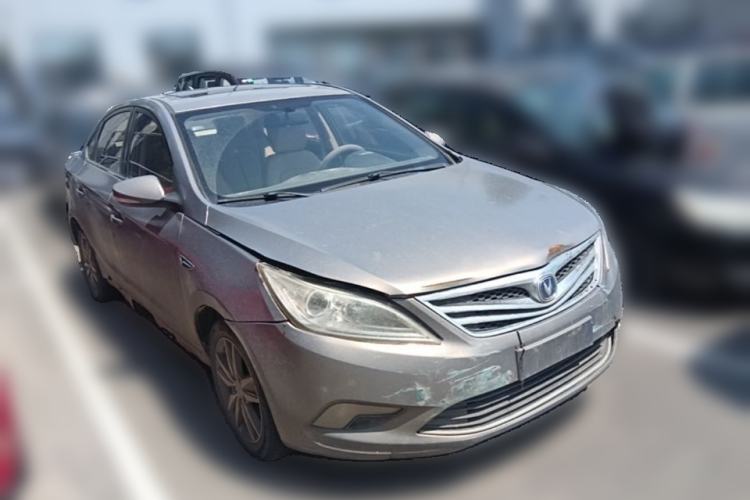 Used CHANGAN Eado 2014 1.6L Manual Luxury Model Front Right 45 Deg