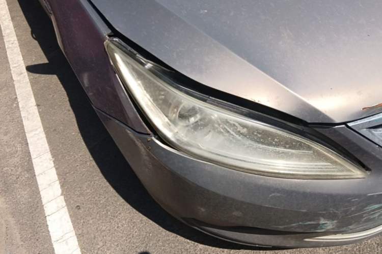Used CHANGAN Eado 2014 1.6L Manual Luxury Model Right Front Headlight