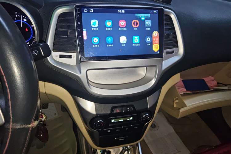 Used CHANGAN Eado 2015 1.6L Manual Luxury Model China IV Standard Audio And AC Panel