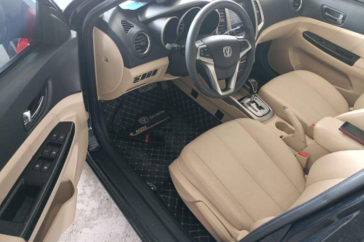 Used CHANGAN Eado 2015 1.6L Automatic Luxury Model Driver Seat