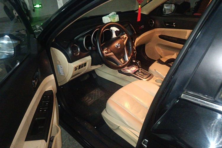 Used CHANGAN Eado 2015 1.6L Automatic Luxury Model Driver Seat