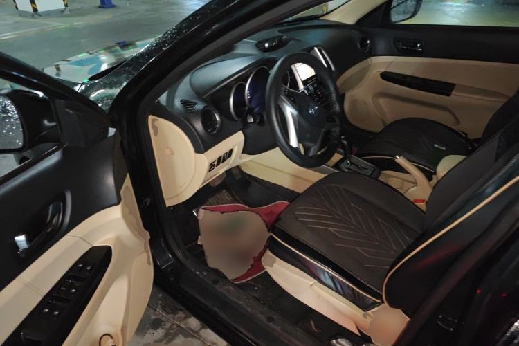 Used CHANGAN Eado 2015 1.6L Automatic Luxury Model Driver Seat