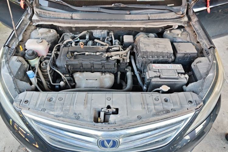 Used CHANGAN Eado 2015 1.6L Manual Flagship Model Engine Bay