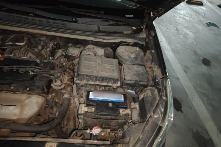 Used CHANGAN Eado 2015 1.6L Automatic Luxury Model Engine Bay Left