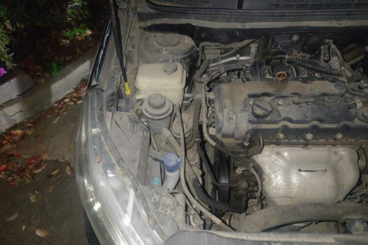 Used CHANGAN Eado 2015 1.6L Manual Luxury Model China IV Standard Engine Bay Right