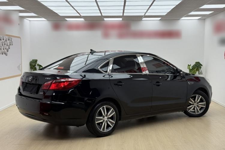 Used CHANGAN Eado 2015 1.6L Manual Luxury Model China IV Standard Exterior 1