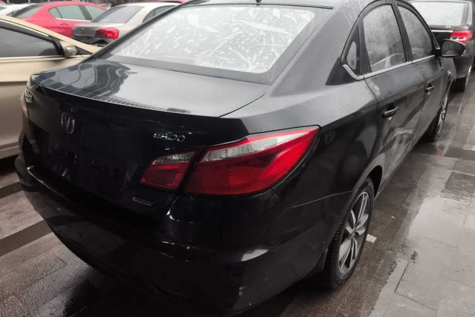 Used CHANGAN Eado 2015 1.6L Manual Luxury Model China V Standard Exterior 5