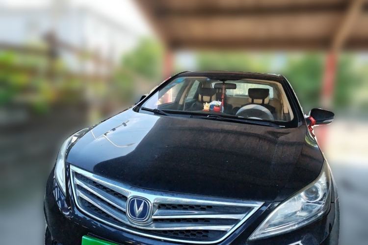 Used CHANGAN Eado 2015 1.6L Manual Flagship Model Front