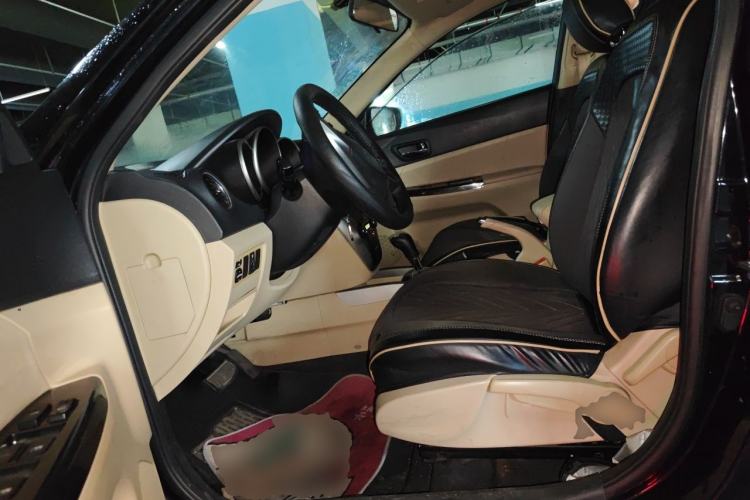 Used CHANGAN Eado 2015 1.6L Automatic Luxury Model Left Front Seat
