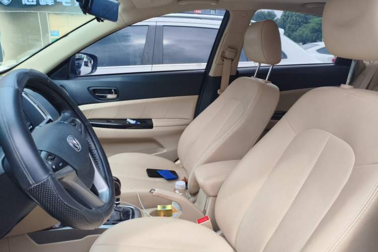Used CHANGAN Eado 2015 1.6L Manual Luxury Model China IV Standard Left Front Seat