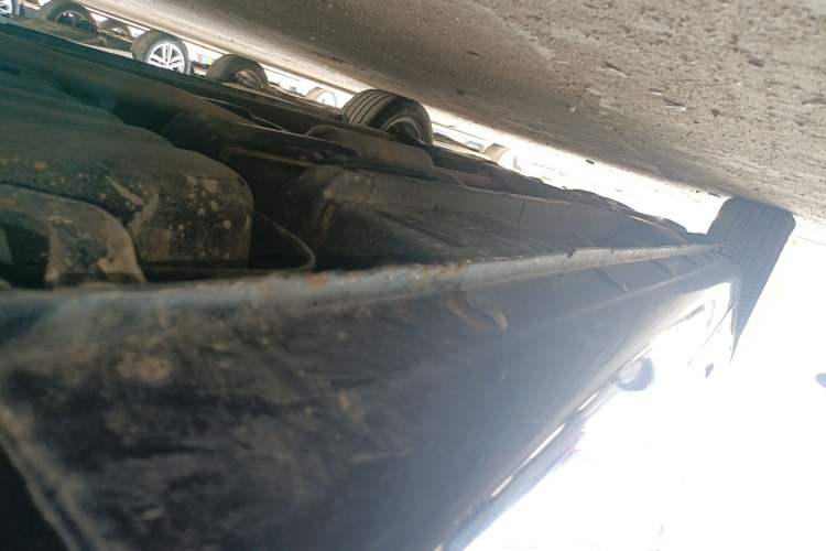 Used CHANGAN Eado 2015 1.6L Automatic Luxury Model Left Side Sill