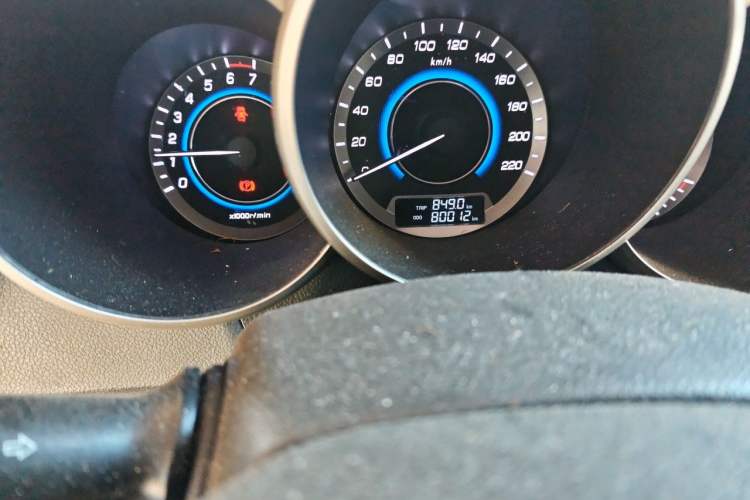 Used CHANGAN Eado 2015 1.6L Manual Flagship Model Odometer Close Up