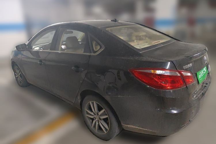 Used CHANGAN Eado 2015 1.6L Manual Luxury Model China V Standard Rear Left 45 Deg