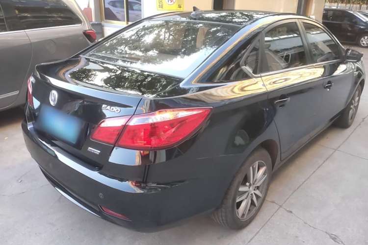 Used CHANGAN Eado 2015 1.6L Manual Luxury Model China V Standard Rear Right 45 Deg