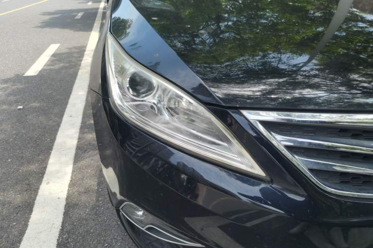 Used CHANGAN Eado 2015 1.6L Manual Luxury Model China IV Standard Right Front Headlight