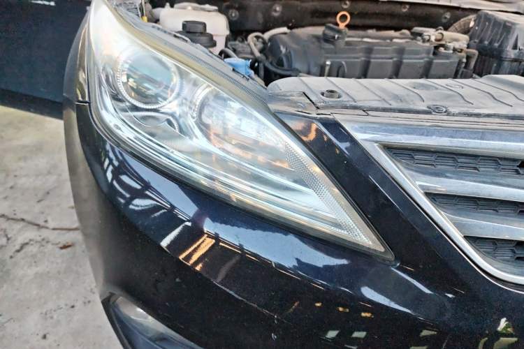 Used CHANGAN Eado 2015 1.6L Manual Flagship Model Right Front Headlight