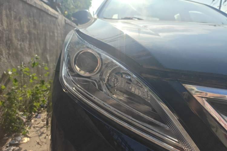 Used CHANGAN Eado 2015 1.6L Manual Luxury Model China IV Standard Right Front Headlight