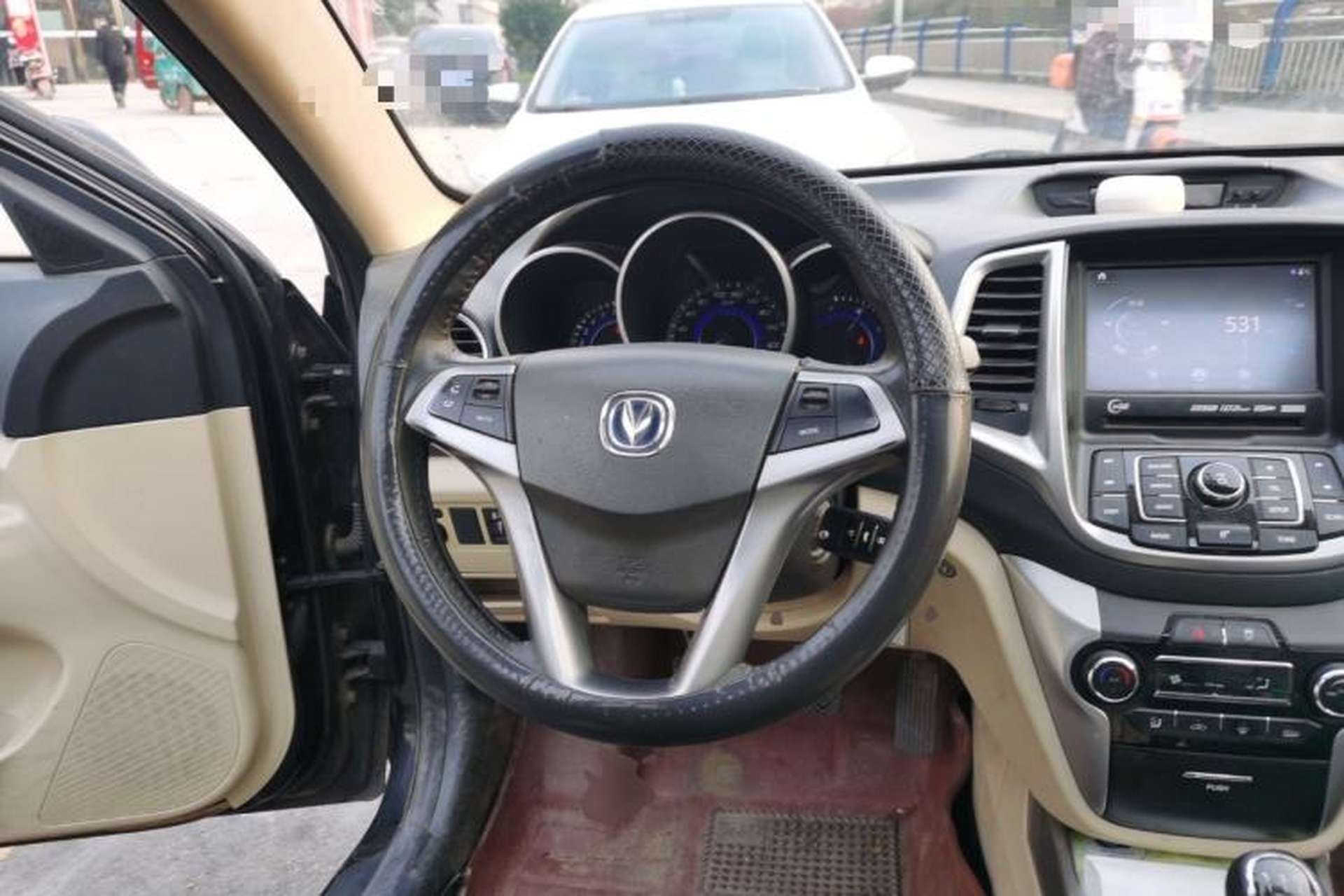 Used CHANGAN Eado 2015 1.6L Manual Luxury Model China IV Standard Steering Wheel