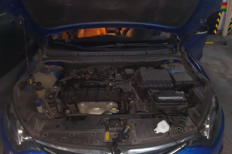 Used CHANGAN Eado 2015 1.6L Automatic Junku Model China IV Standard Engine Bay