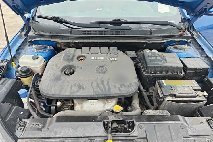 Used CHANGAN Eado 2015 1.6L Automatic Junku Model China IV Standard Engine Bay