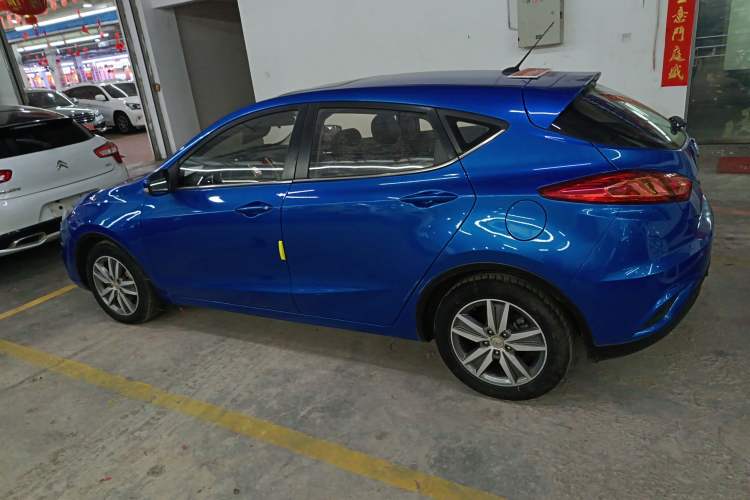 Used CHANGAN Eado 2015 1.6L Automatic Junku Model China IV Standard Exterior 3