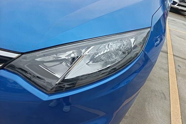 Used CHANGAN Eado 2015 1.6L Automatic Junku Model China IV Standard Left Front Headlight