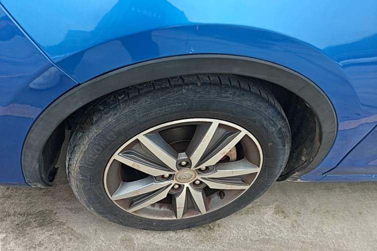Used CHANGAN Eado 2015 1.6L Automatic Junku Model China IV Standard Left Front Wheel Hub