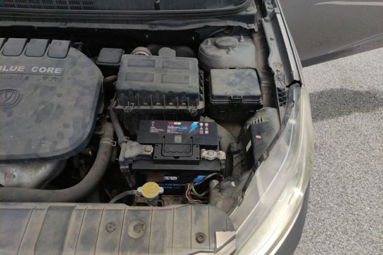 Used CHANGAN Eado 2015 1.6L Automatic Luxury Model Engine Bay Left