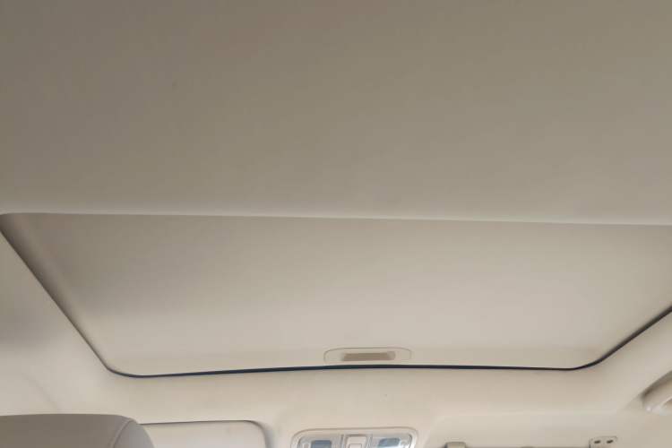 Used CHANGAN Eado 2015 1.6L Manual Luxury Model China IV Standard Headliner