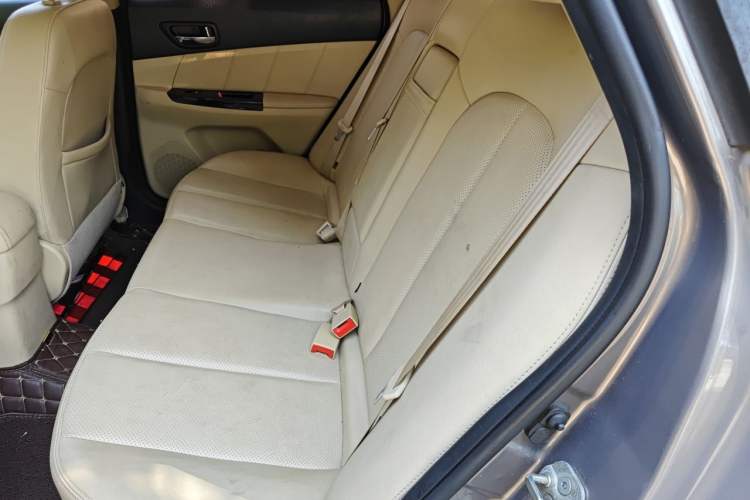 Used CHANGAN Eado 2015 1.6L Automatic Luxury Model Left Rear Seat