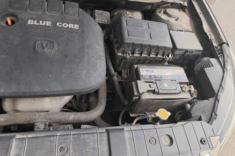 Used CHANGAN Eado 2015 1.6L Manual Luxury Model China V Standard Engine Bay Left