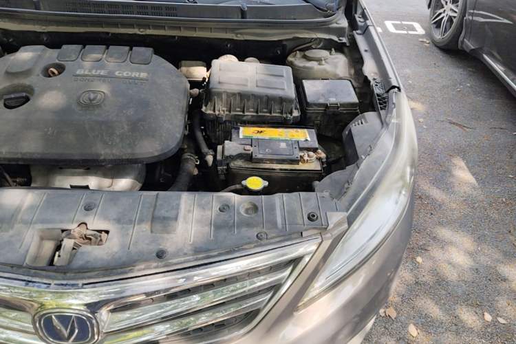 Used CHANGAN Eado 2015 1.6L Manual Luxury Model China IV Standard Engine Bay Left