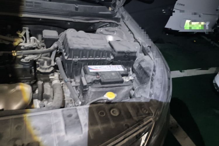 Used CHANGAN Eado 2015 1.6L Manual Luxury Model China IV Standard Engine Bay Left