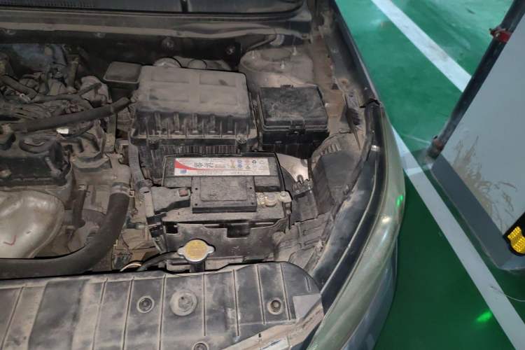 Used CHANGAN Eado 2015 1.6L Manual Luxury Model China V Standard Engine Bay Left