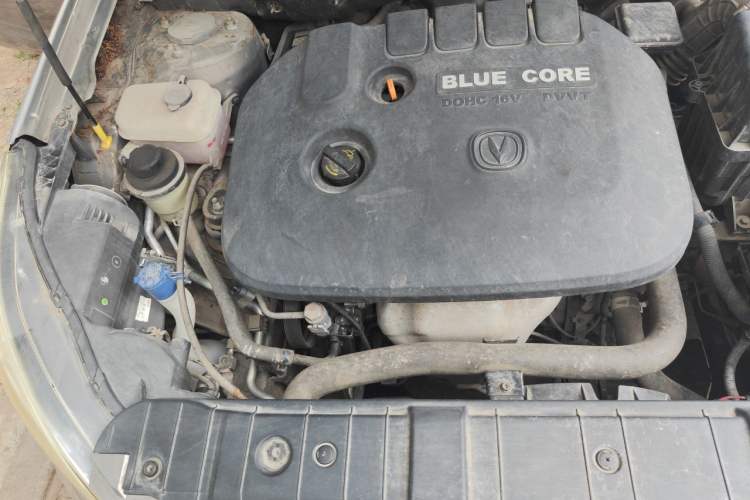 Used CHANGAN Eado 2015 1.6L Manual Luxury Model China V Standard Engine Bay Right