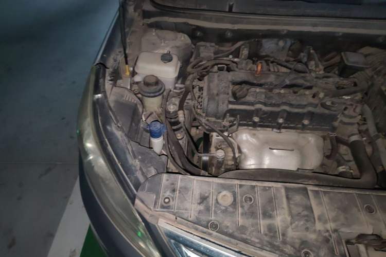 Used CHANGAN Eado 2015 1.6L Manual Luxury Model China V Standard Engine Bay Right