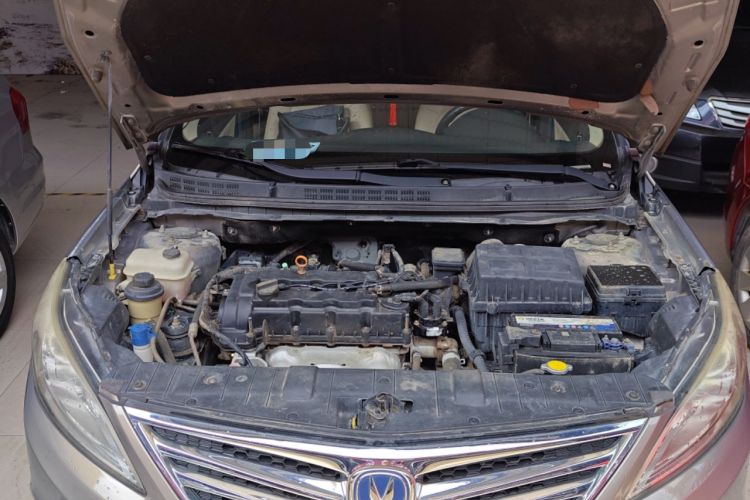Used CHANGAN Eado 2015 1.6L Manual Luxury Model China V Standard Engine Bay