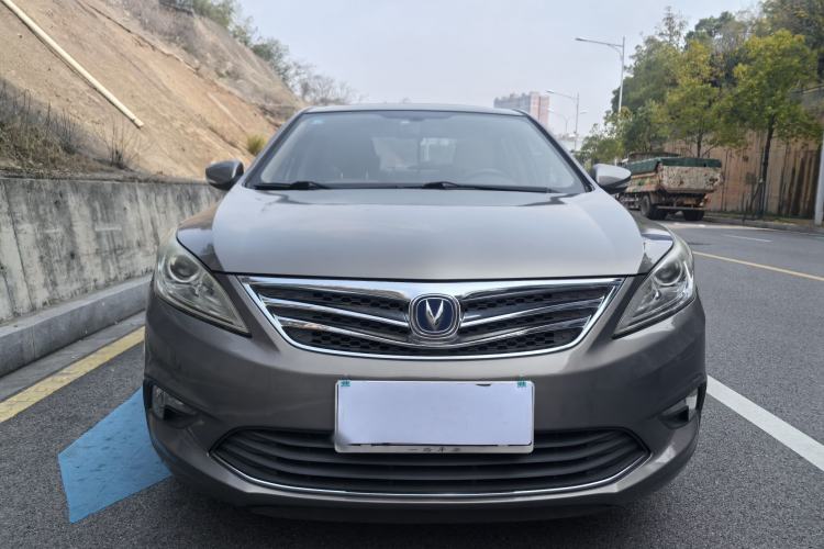 Used CHANGAN Eado 2015 1.6L Manual Luxury Model China V Standard Exterior 3