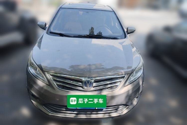 Used CHANGAN Eado 2015 1.6L Manual Luxury Model China IV Standard Front