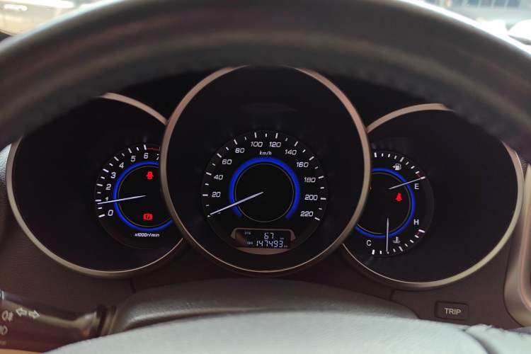 Used CHANGAN Eado 2015 1.6L Manual Luxury Model China V Standard Instrument Cluster