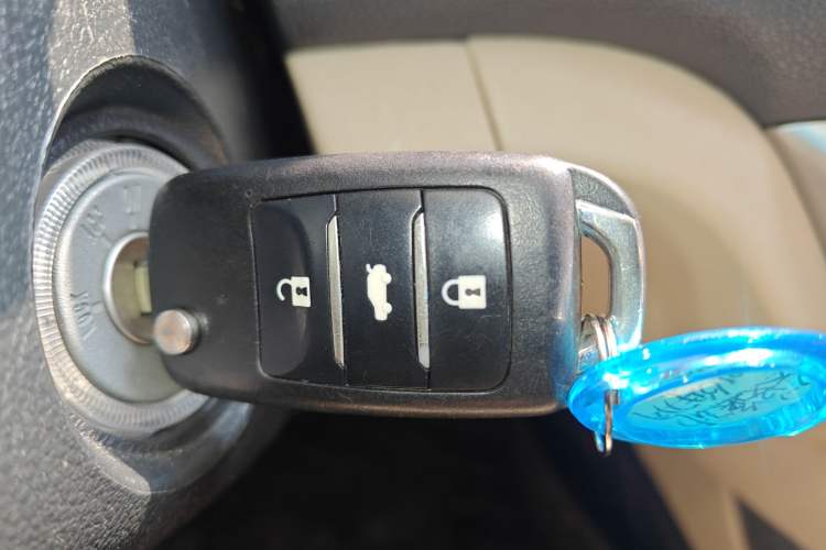 Used CHANGAN Eado 2015 1.6L Manual Luxury Model China V Standard Interior 1