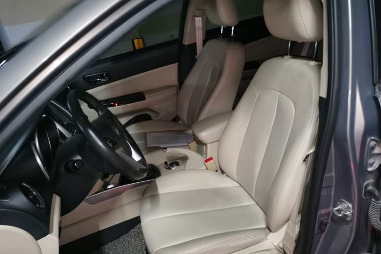Used CHANGAN Eado 2015 1.6L Automatic Luxury Model Left Front Seat