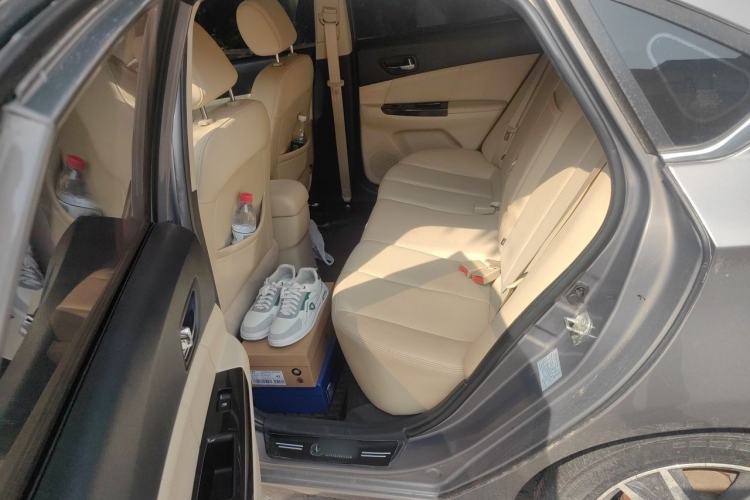 Used CHANGAN Eado 2015 1.6L Manual Luxury Model China V Standard Left Rear Seat